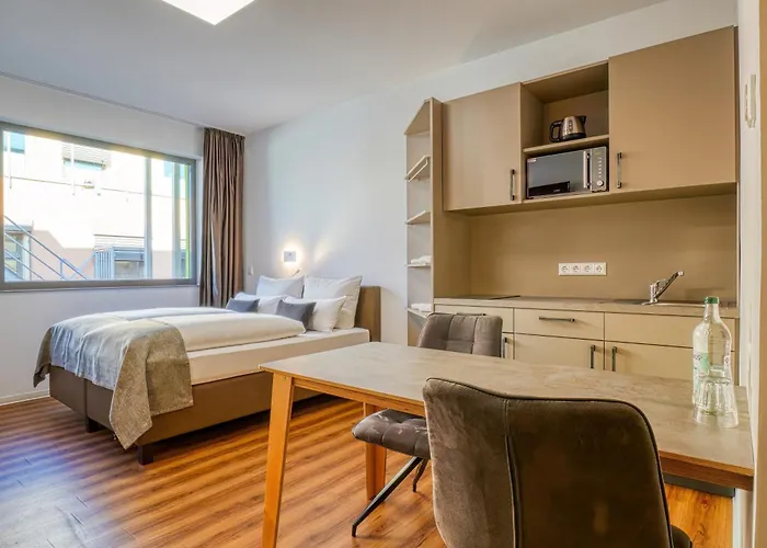Nicetostay Aparthotel