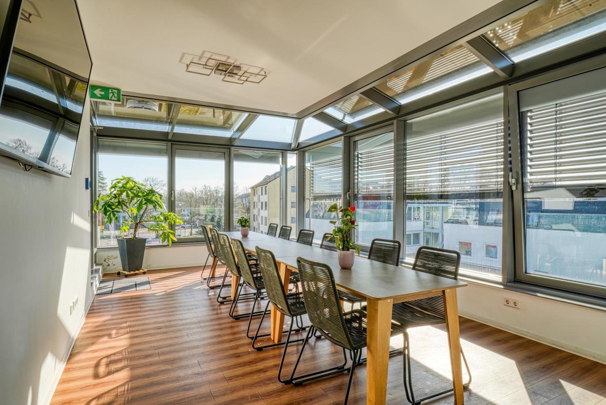 Nicetostay Aparthotel BRE