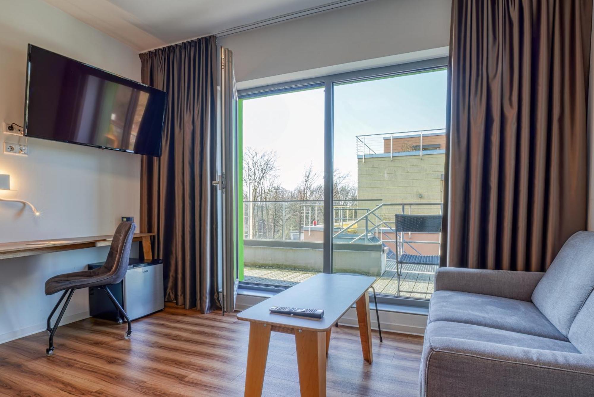 Nicetostay Aparthotel BRE