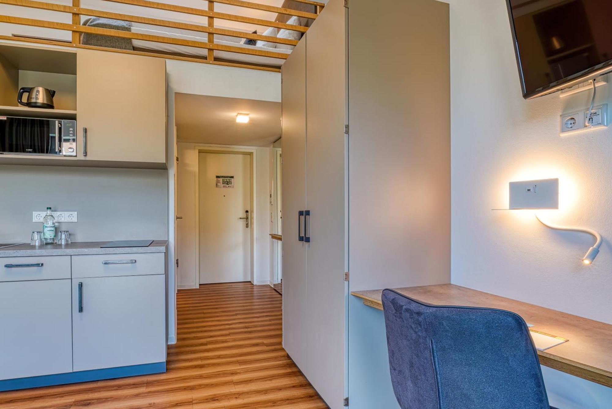 Nicetostay Aparthotel